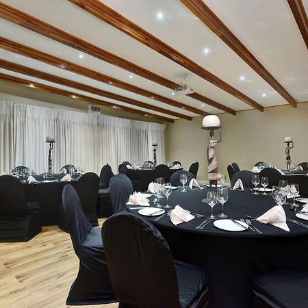 Protea Hotel By Marriott Mahikeng Mafikeng Exterior foto